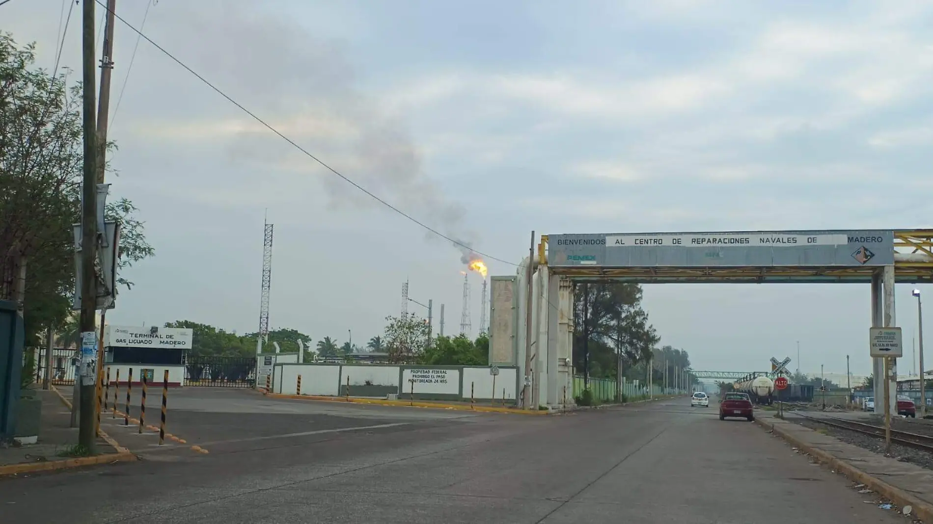 Confirman inactivación del apagador de un quemador en la Refinería Francisco I